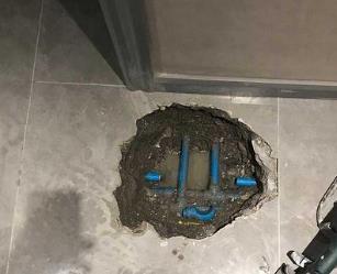 平安阳台漏水维修公司分享下暖气管道漏水的原因有哪些